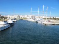 Yasmine_Hammamet Harbour, https://commons.wikimedia.org/w/index.php?curid=38095710